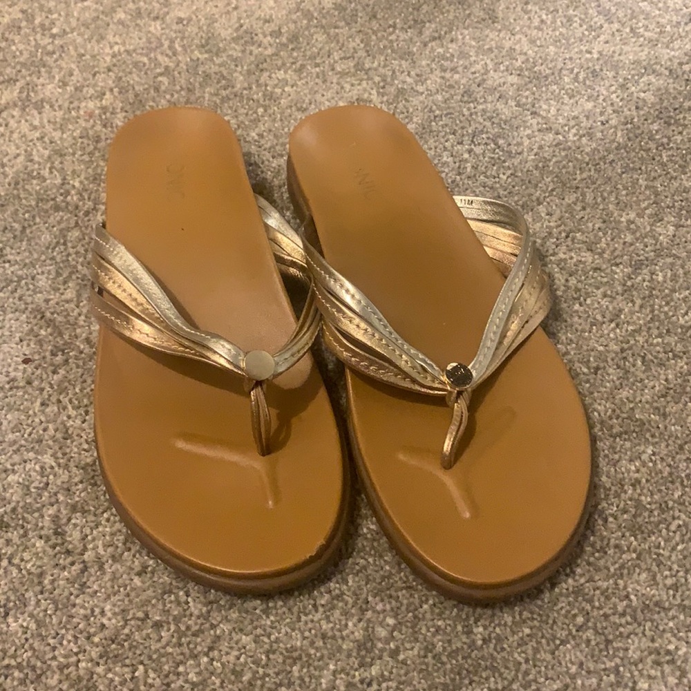 Woman’s Vionic Flip flops Size 11
